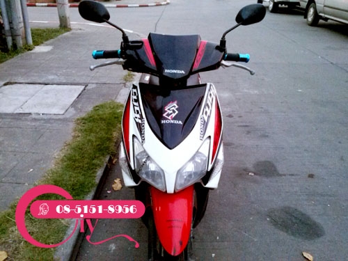 ขายด่วน CLICK คาร์บูปี 50  ภาษี ไม่ขาดราคาเพียง 12,900 บาทเท่านั้น โทร 085-1518956