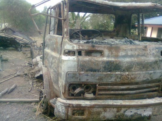 ขายซากรถ10ล้อจั้มโบ้เพลาเดียวพร้อมทะเบียน