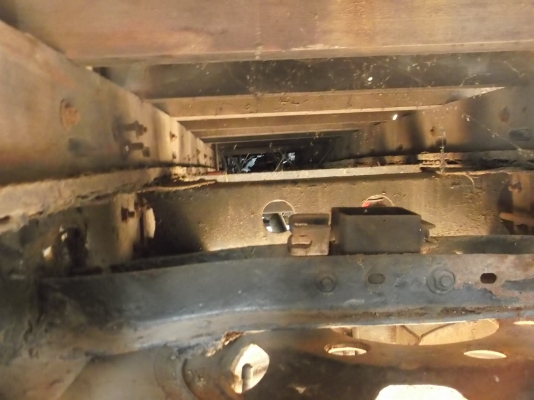 KM 350 เครื่อง WO6D 165 HP 5.50เมตร ยางใหม่6เส้น