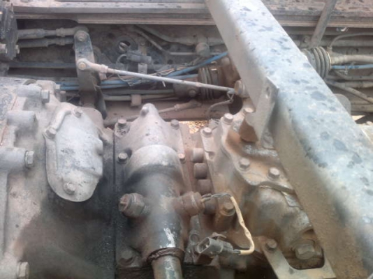 รถมิตซู 10 ล้อดั๊ม FN527   220 แรงม้า   สนใจติดต่อ 081 - 6079515