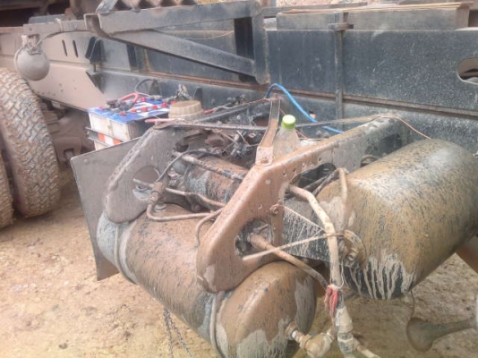 รถมิตซู 10 ล้อดั๊ม FN527   220 แรงม้า   สนใจติดต่อ 081 - 6079515