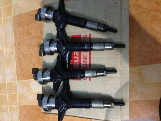 เสื้อหัวฉีด Dmax 300พร้อมปลายใหม่กิ๊ก คอมม่อนเรว