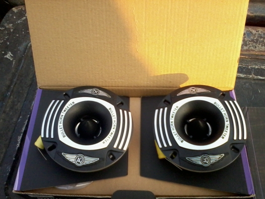 ขายทวิสเตอร์ audio QUARTมีหลายคู่ครับ