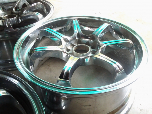 ขอบ18 ลายก้านยก 5 รู114 ขอบ18 ลายก้านยก 5 รู114