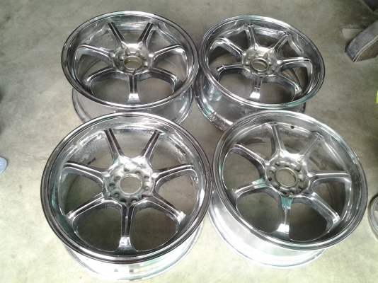 ขอบ18 ลายก้านยก 5 รู114 ขอบ18 ลายก้านยก 5 รู114