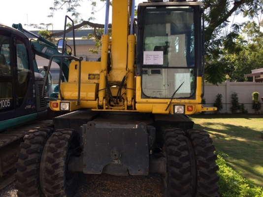 ถึงไทยแล้ว Komatsu PW130-7K ปี 2006 ใช้งานแค่ 5758 ชม. นำเข้าจากยุโรป สภาพดีมาก