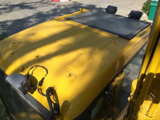 ถึงไทยแล้ว Komatsu PW130-7K ปี 2006 ใช้งานแค่ 5758 ชม. นำเข้าจากยุโรป สภาพดีมาก