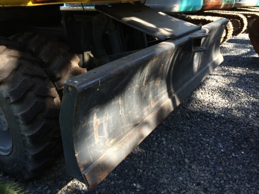 ถึงไทยแล้ว Komatsu PW130-7K ปี 2006 ใช้งานแค่ 5758 ชม. นำเข้าจากยุโรป สภาพดีมาก