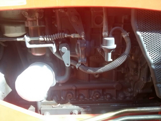 รถไถ KUBOTA M8540  2 เพลา.  ปี 54  ( รถสวย มากๆ. )  ,  ( รถทำงาน 1,8xx ชม. )     สนใจติดต่อ  081 - 6079515