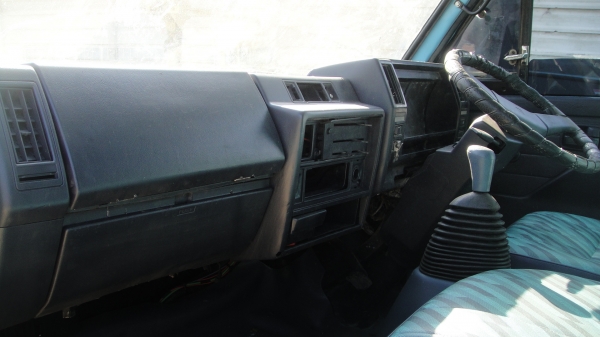 ดาวน์ 55000 ISUZU NKR 4ล้อ เครื่อง100แรง สภาพพร้อมใช้ ราคาถูก