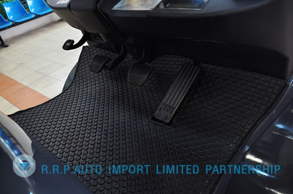 ขายรถโฟล์คลิฟท์มือสอง TOYOTA รุ่น 8FD25-30731 ราคา 530,000 บาท นำเข้าจากประเทศญี่ปุ่น 100\% ไม่เคยใช้งานในไทย