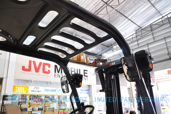 ขายรถโฟล์คลิฟท์มือสอง TOYOTA รุ่น 8FD25-30731 ราคา 530,000 บาท นำเข้าจากประเทศญี่ปุ่น 100\% ไม่เคยใช้งานในไทย