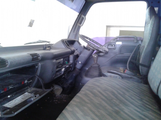 NPR 130 รถบรรทุกน้ำมัน