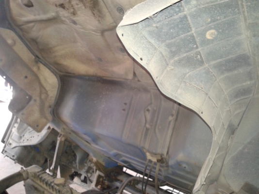 NPR 130 รถบรรทุกน้ำมัน