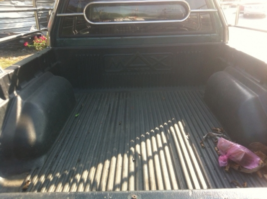 ขาย อีซูซุ SL 2.5 ปี 2538/1995 ขายถูก รถสภาพดี ช่วงล่างดี ภายในสวย มีทำสีนิดหน่อย ขาย อีซูซุ SL 2.5 ปี 2538/1995 ขายถูก รถสภาพดี ช่วงล่างดี ภายในสวย มีทำสีนิดหน่อย