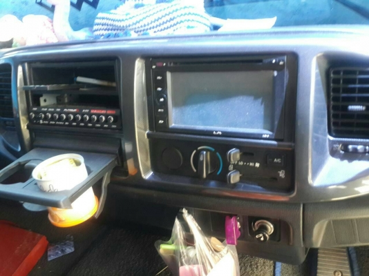 รถฮีโน่ 6 ล้อ FG8J 220 แรงม้า. ปี 56. ( รถวิ่ง 97,xxx กม. ) สนใจติดต่อ 081 - 6079515 รถฮีโน่ 6 ล้อ FG8J 220 แรงม้า. ปี 56. ( รถวิ่ง 97,xxx กม. ) สนใจติดต่อ 081 - 6079515