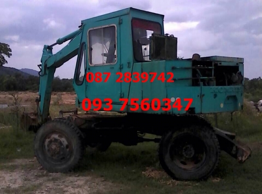 ขายรถแบคโฮล้อยาง 2 เพลา Komatsu pc 60-2 ขายรถแบคโฮล้อยาง 2 เพลา Komatsu pc 60-2