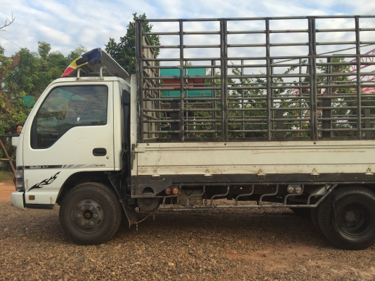 NPR71LY ปี49เครื่อง130ไหม่6เส้น NPR71LY ปี49เครื่อง130ไหม่6เส้น