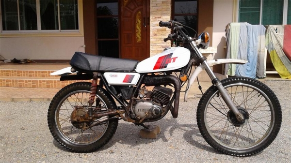 ขาย DT100 เครื่องดีโครงไม่ดามคันสตาร์ทคันเกียร์ไม่เชื่อมเหมาะสำหรับนักปั้นราคาเบาๆ 6900 บาท