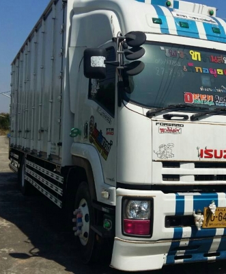 หกล้อ อีซูซุ FTR 240 ปี55 ช่วงยาว8.20ม รุ่นพิเศษ ตู้10บาน สภาพดีสวยพร้อมใช้ ทะเบียนพร้อมโอน