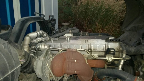 หกล้อ อีซูซุ FTR 240 ปี55 ช่วงยาว8.20ม รุ่นพิเศษ ตู้10บาน สภาพดีสวยพร้อมใช้ ทะเบียนพร้อมโอน