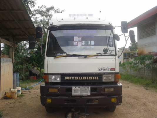 MITSUBISHI FUSO