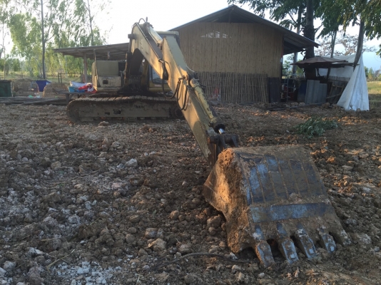 ขายรถแบคโฮ KOMATSU pc 120-6 โซ่หนา เอวแน่น เครื่องดีปั้มดีรถทำงานอยู่ยโสราคา680,000 090-772-3710 090-772-3708 ขายรถแบคโฮ KOMATSU pc 120-6 โซ่หนา เอวแน่น เครื่องดีปั้มดีรถทำงานอยู่ยโสราคา680,000 090-772-3710 090-772-3708