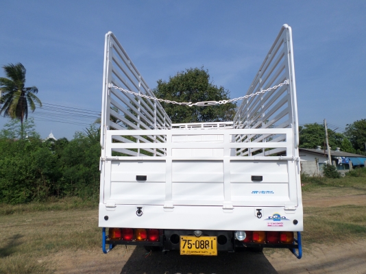 ขาย 6 ล้อ ฮีโน่สมอทอง  200 แรง ยาว 7.2  ม.  ปี 2545 สภาพดี เครื่องแน่น คัสซีสวย พร้อมใช้งาน  ชมรถก่อนได้ครับ สนใจติดต่อได้ที่ 081-9425443   081-5715326