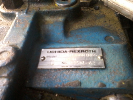 รถแบคโฮมือ2 โคมาสสุ 75UU-2 รถแบคโฮมือ2 โคมาสสุ 75UU-2