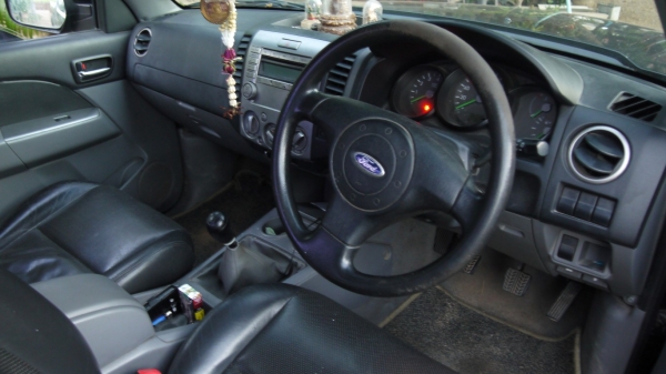 ขาย FORD RANGER ปี 08 สนใจโทรติดต่อครับ