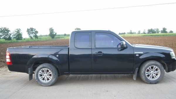 ขาย FORD RANGER ปี 08 สนใจโทรติดต่อครับ