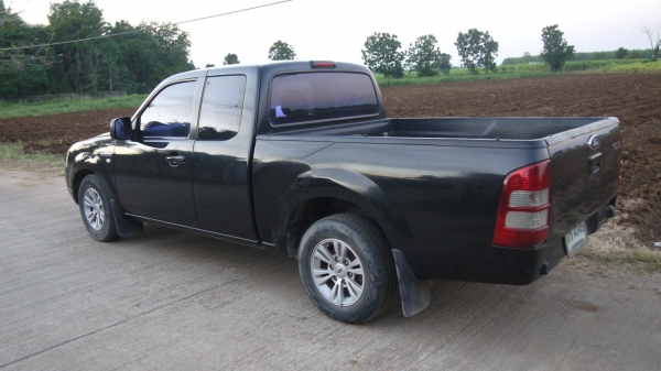 ขาย FORD RANGER ปี 08 สนใจโทรติดต่อครับ