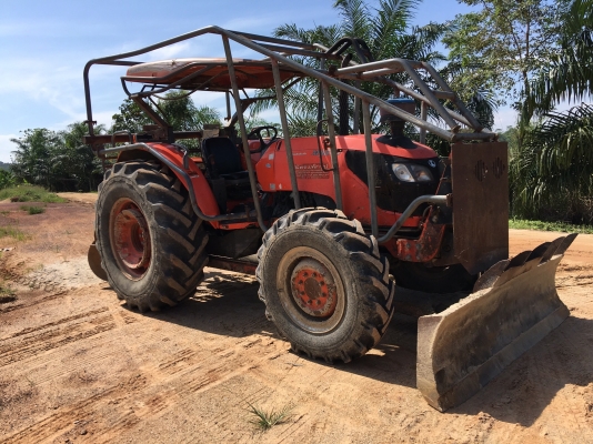 รถไถ KUBOTA M9540  2 เพลา.  ( รถทำงาน 5,xxx ชม. )    สนใจติดต่อ  081 - 6079515