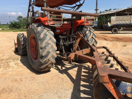 รถไถ KUBOTA M9540  2 เพลา.  ( รถทำงาน 5,xxx ชม. )    สนใจติดต่อ  081 - 6079515