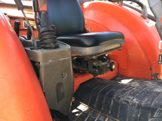 รถไถ KUBOTA M9540  2 เพลา.  ( รถทำงาน 5,xxx ชม. )    สนใจติดต่อ  081 - 6079515