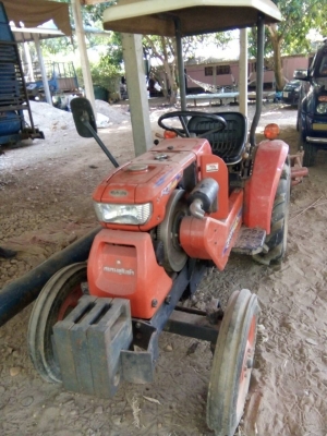 KUBOTA KRT140 ผาน3 ลูกถ่วงหน้า ไมล์น้อย สวยพร้อมใช้