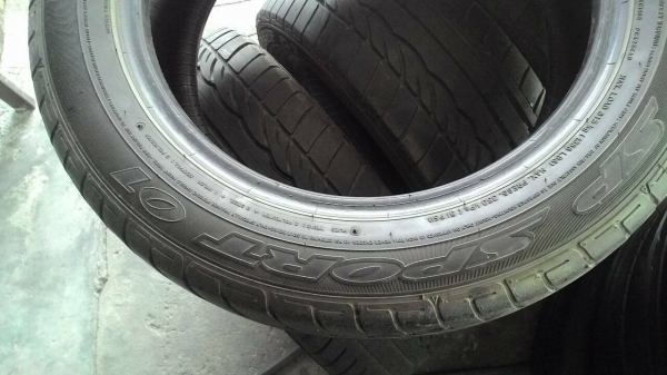 205/55R16 DUNLOP SP SPOTR 01 ชุด 4 เส้น tel.081-427-3941 ไอดีไลน์ autobot107