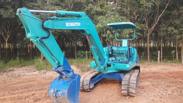 ขายรถแบคโฮ KOMATSU PC40-7 เอกสารอินวอย แทรคยาง ราคา 350000