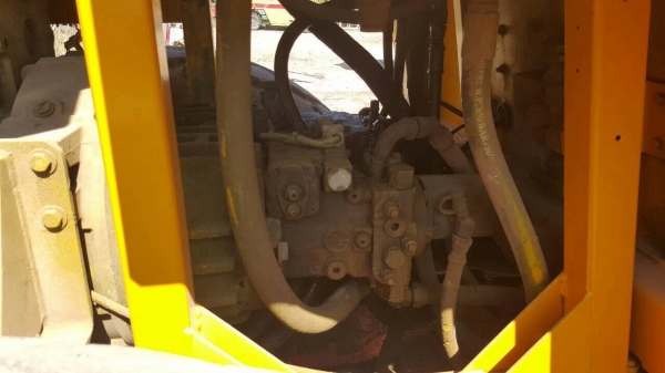 ขาย รถบดสั่นสะเทือน ล้อหนาม 4X4 DYNAPAC CA251D เอกสารเล่มทะเบียนครบ ขาย รถบดสั่นสะเทือน ล้อหนาม 4X4 DYNAPAC CA251D เอกสารเล่มทะเบียนครบ