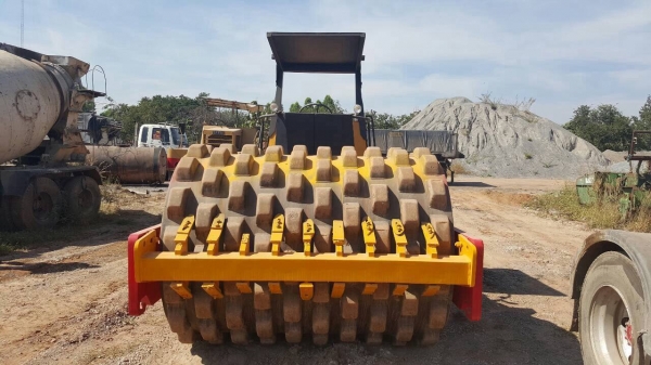 ขาย รถบดสั่นสะเทือน ล้อหนาม 4X4 DYNAPAC CA251D เอกสารเล่มทะเบียนครบ ขาย รถบดสั่นสะเทือน ล้อหนาม 4X4 DYNAPAC CA251D เอกสารเล่มทะเบียนครบ