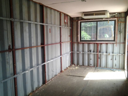 ตู้ คอนเทนเนอร์ สภาพดี ภายในสวย แอร์มี พร้อมใช้งาน