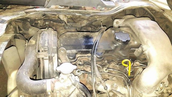 ขาย Totota HIACE ปี2001 สภาพพร้อมใช้ 90,000 บาท ขาย Totota HIACE ปี2001 สภาพพร้อมใช้ 90,000 บาท