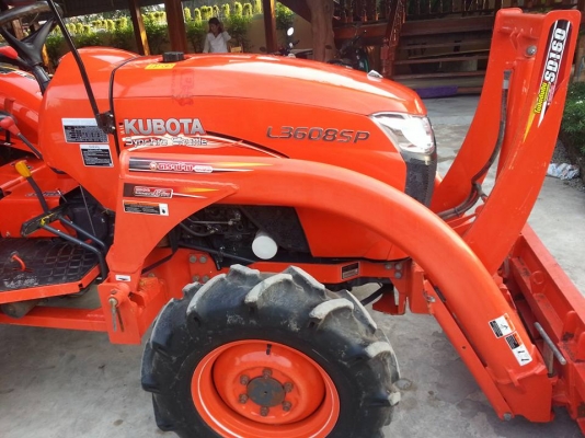 คูโบต้า L3608 SP 4 WD รุ่นใหม่ล่าสุด พร้อมใบมีดตราช้าง ทำงาน 295 ชั่วโมง เล่มพร้อม