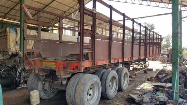 ขายหางเทนเลอร์ 3 คาน ยาว 12 เมตร ไม่มีทะเบียน ราคาต่อรองได้ครับ