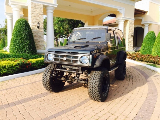 คารีเบี้ยนตู้ปลาเครื่อง1800cc. Toyota 7k สดๆวางใหม่ อะไหล่หาง่าย ราคาถูก วิ่งดีกว่าเครื่องเดิมเยอะครับ ยกสูง คันชักใหม่ๆ แหนบ กระทิง 4.5 ทั้งหมด ล้อ15x8. ออฟลึกใหม่ๆ พร้อมยางใหม่ 33นิ้ว เฟือง8/41 สโล1000 ประตู จิมนี่ คานหลังคาจิมนี่ ฝากระโปรง แก้ม กระจังห