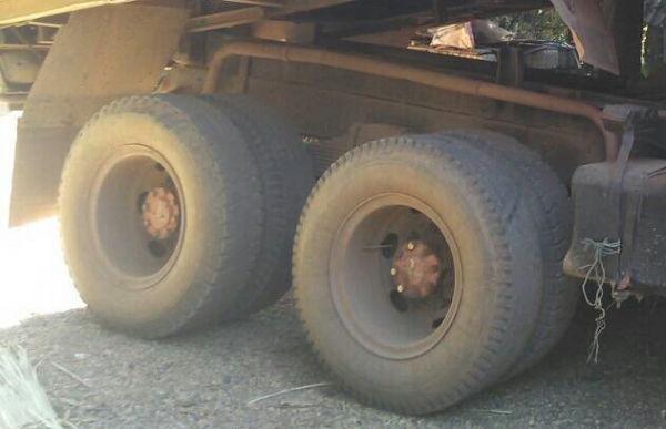 สิบล้อ อีซูซุ หัวยาว TX~EH700 พ.เวอร์ สโลส ช่วงล่างใหญ ดั้มสภาพดีสวยๆพร้อมลุย ทะเบียนพร้อมโอน สิบล้อ อีซูซุ หัวยาว TX~EH700 พ.เวอร์ สโลส ช่วงล่างใหญ ดั้มสภาพดีสวยๆพร้อมลุย ทะเบียนพร้อมโอน