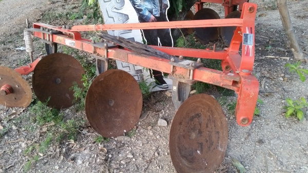 ขายรถไถคูโบต้า  KUBOTA   L 3608 พร้อมชุดใบมีดดันหน้าคานล่าง