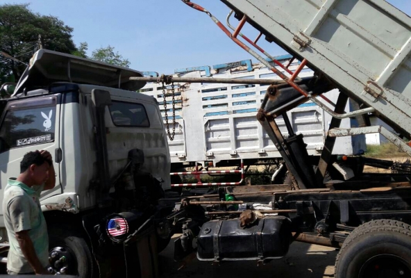 หกล้อ ฮีโน่ KM 777 WO4D117 ดั้ม5คิว แอร์ ช่วงล่าง F พร้อมใช้งาน ทะเบียนพร้อมโอน