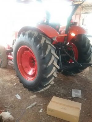 ขายรถไถ KUBOTA M7040 ใบมีดอย่างเดียว เอกสารเล่มทะเบียน รถปี 2551 ราคา 320000 กับ 350000