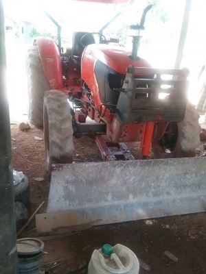 ขายรถไถ KUBOTA M7040 ใบมีดอย่างเดียว เอกสารเล่มทะเบียน รถปี 2551 ราคา 320000 กับ 350000